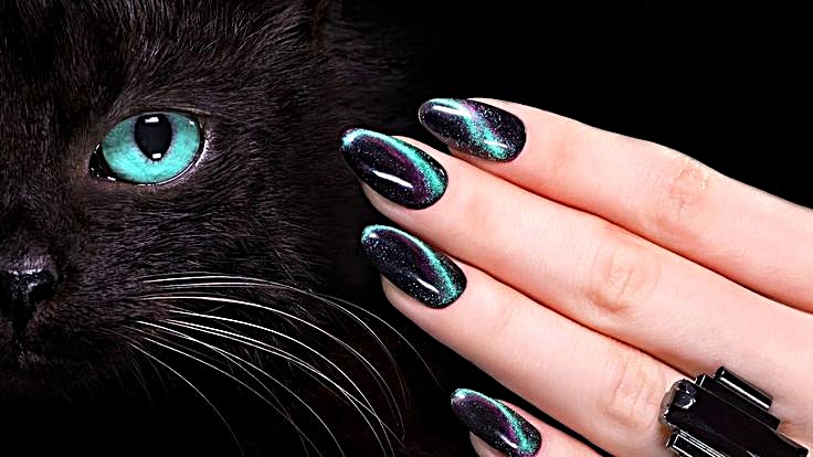 black cat eye nails
